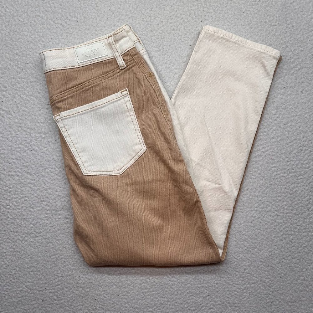 Hollister ULTRA HIGH-RISE TWO-TONE MOM JEANS 29